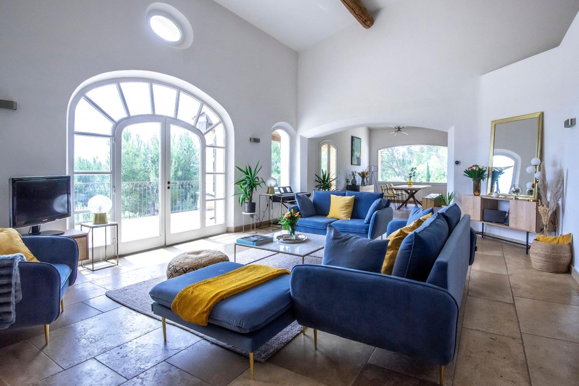 Villa Lumineuse Avec Piscine Clim 1Ere Etage Vue Panoramique Sur Les Montagnes Sur Le Site De La Sainte-Victoire Le Tholonet Ngoại thất bức ảnh